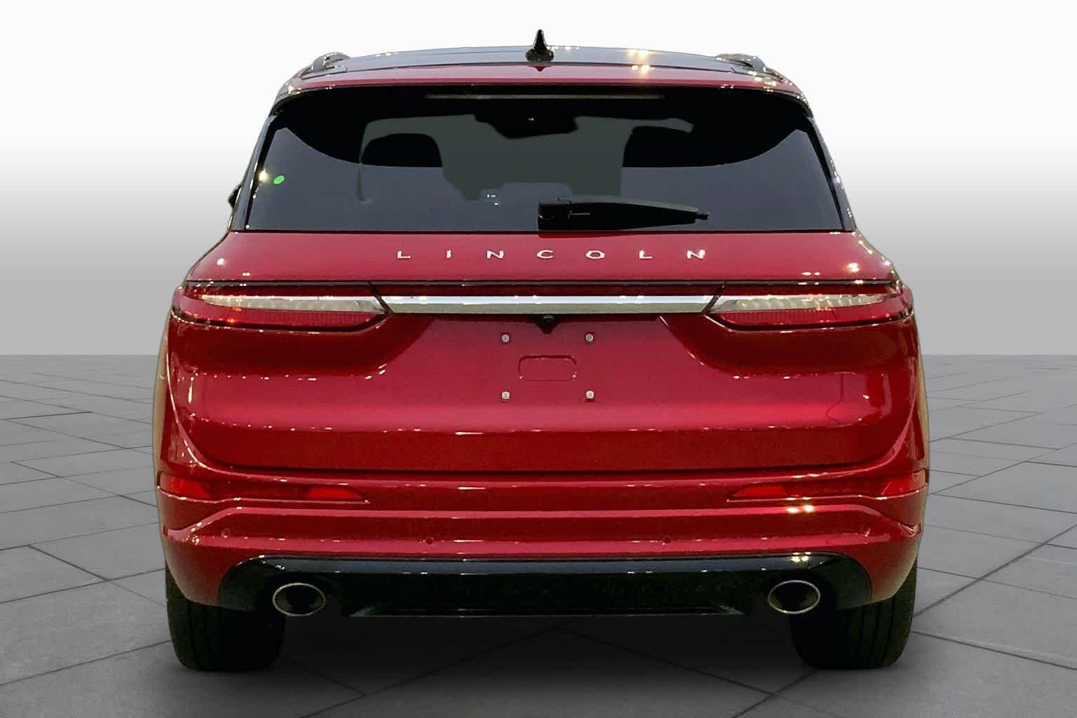 Used 2023 Red Carpet Metallic Tinted Clearcoat Lincoln Reserve image 5