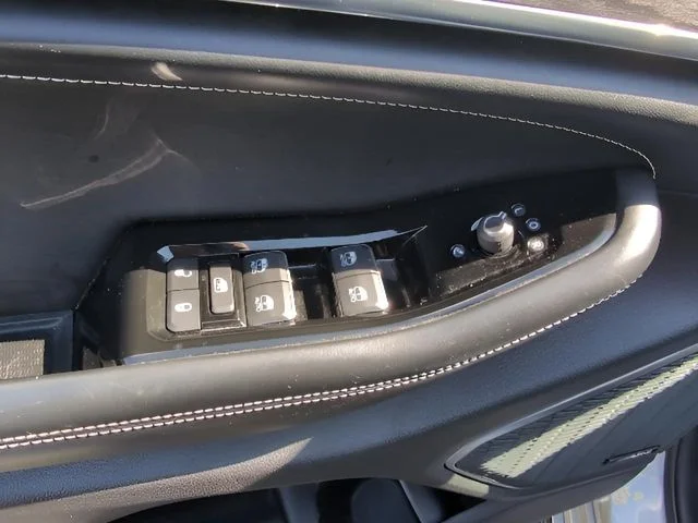 2022 Jeep Grand Cherokee Overland - Photo 19