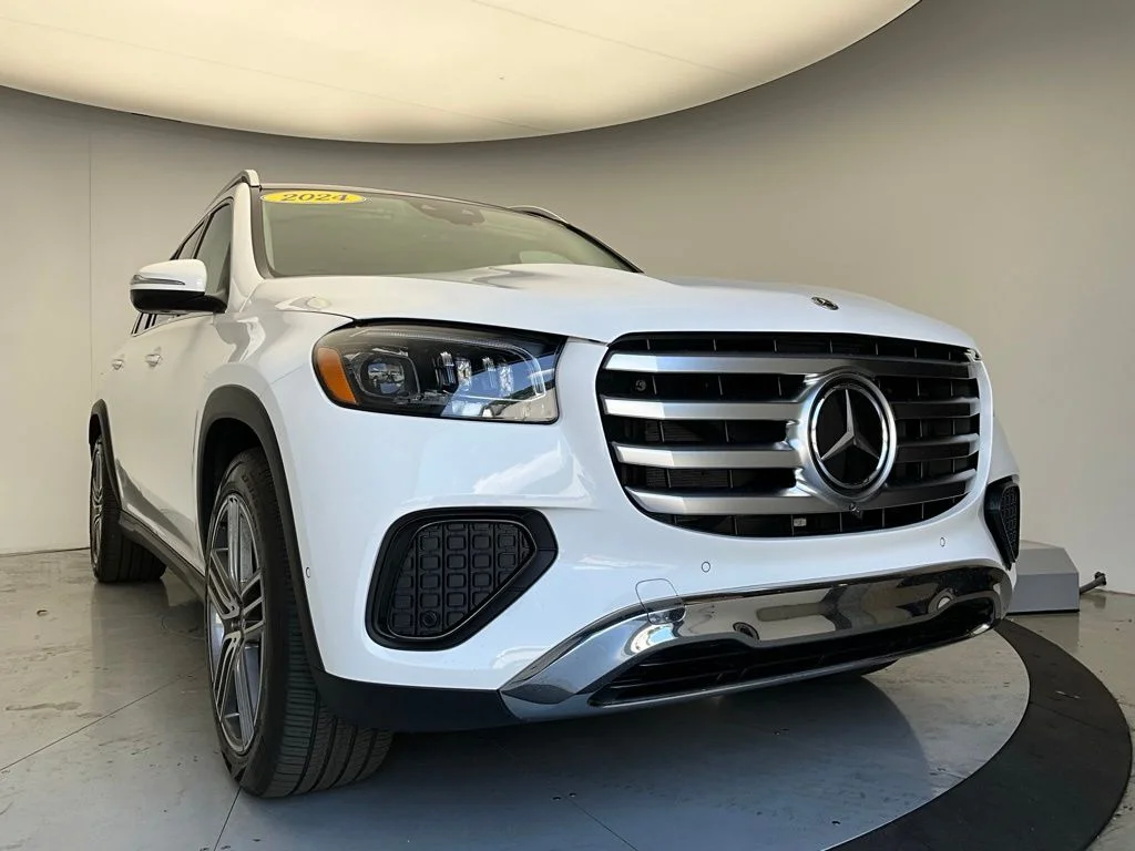 Used 2024 White Mercedes-Benz GLS 450 image 3