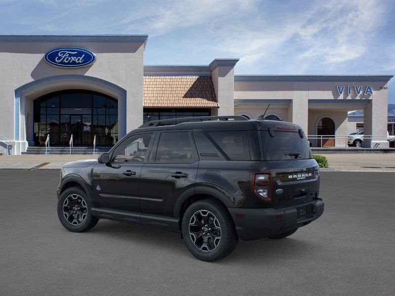 New 2025 Shadow Black Ford Outer Banks® image 4