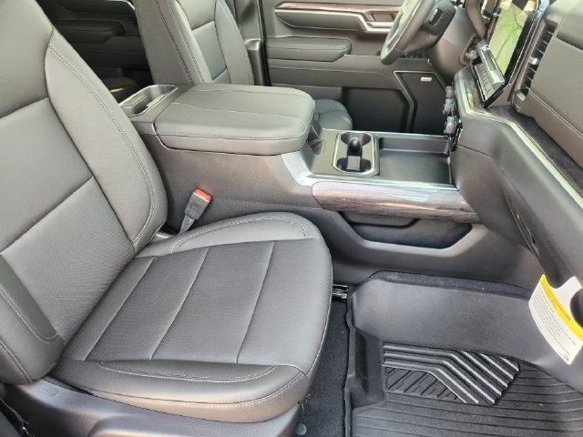 2026 Chevrolet Silverado 2500 HD LTZ - Photo 19