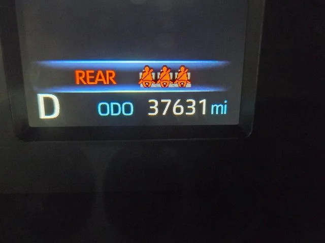 Used 2024 White Toyota SR5 image 27