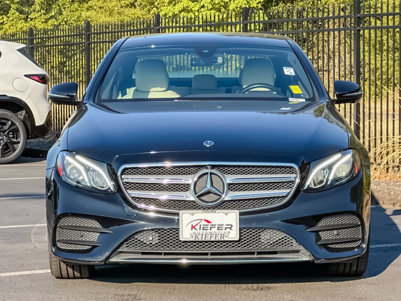 Used 2019  Mercedes-Benz E 300 image 9