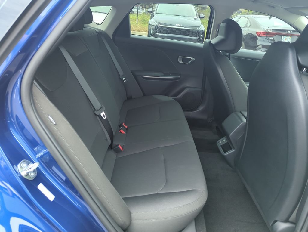 New 2026 Deep Sea Blue Kia LXS image 31