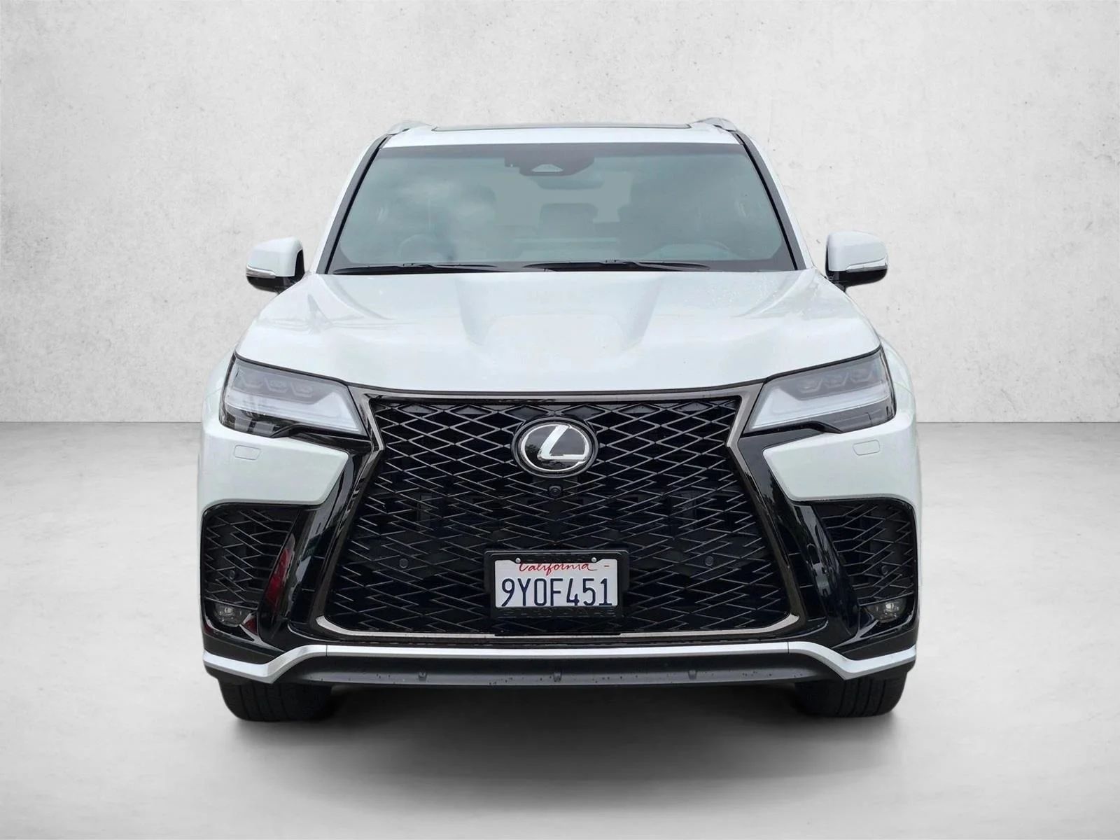 Used 2026 Ultra White Lexus LX 600 F SPORT Handling image 3