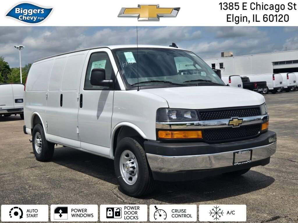 2025 Chevrolet Express 2500 Work Van HD's photo