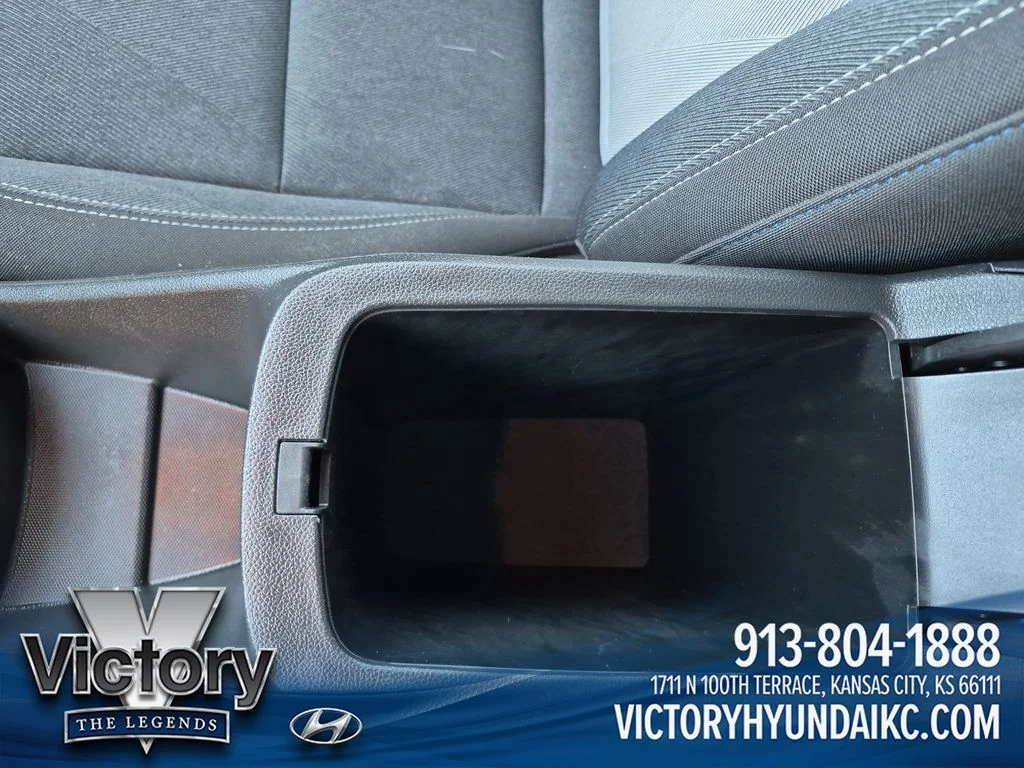 Used 2025 White Chevrolet LS image 26
