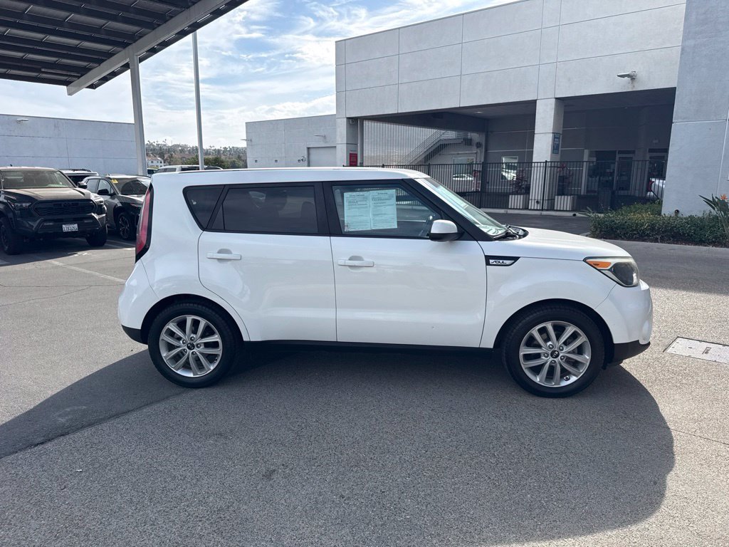 Used 2019 White Kia Plus image 4