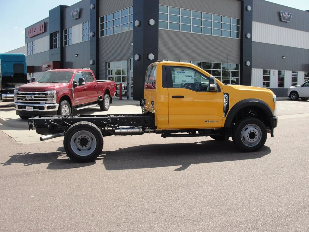 New 2026 Agate Black Metallic Ford F-550® XL image 6