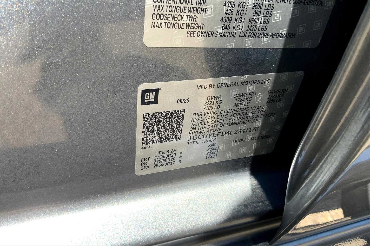 Used 2020 Satin Steel Metallic Chevrolet RST image 35