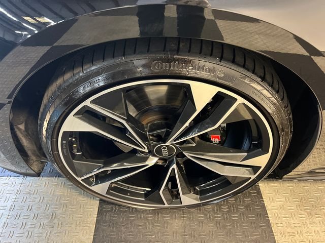 Used 2024 Black Audi Premium Plus image 9
