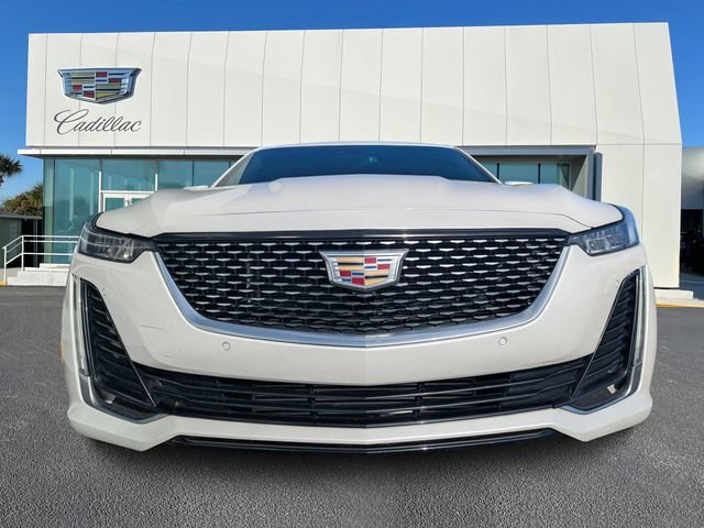 Used 2022 Crystal White Tricoat Cadillac Premium Luxury image 8