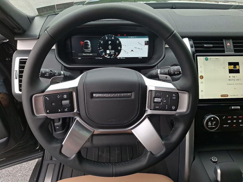 New 2026 Santorini Black Land Rover  image 11