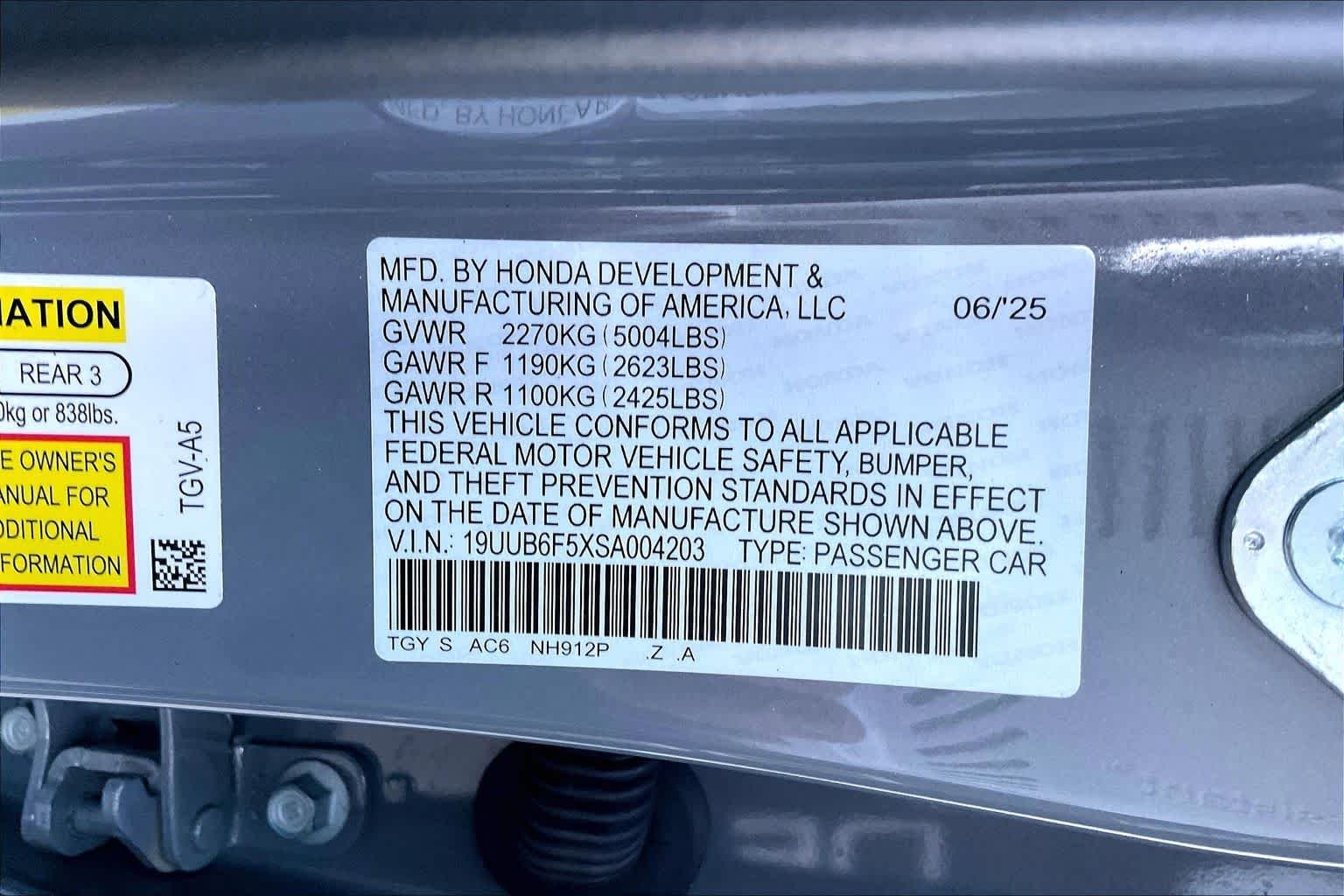 2025 Acura TLX A-SPEC Package - Photo 33