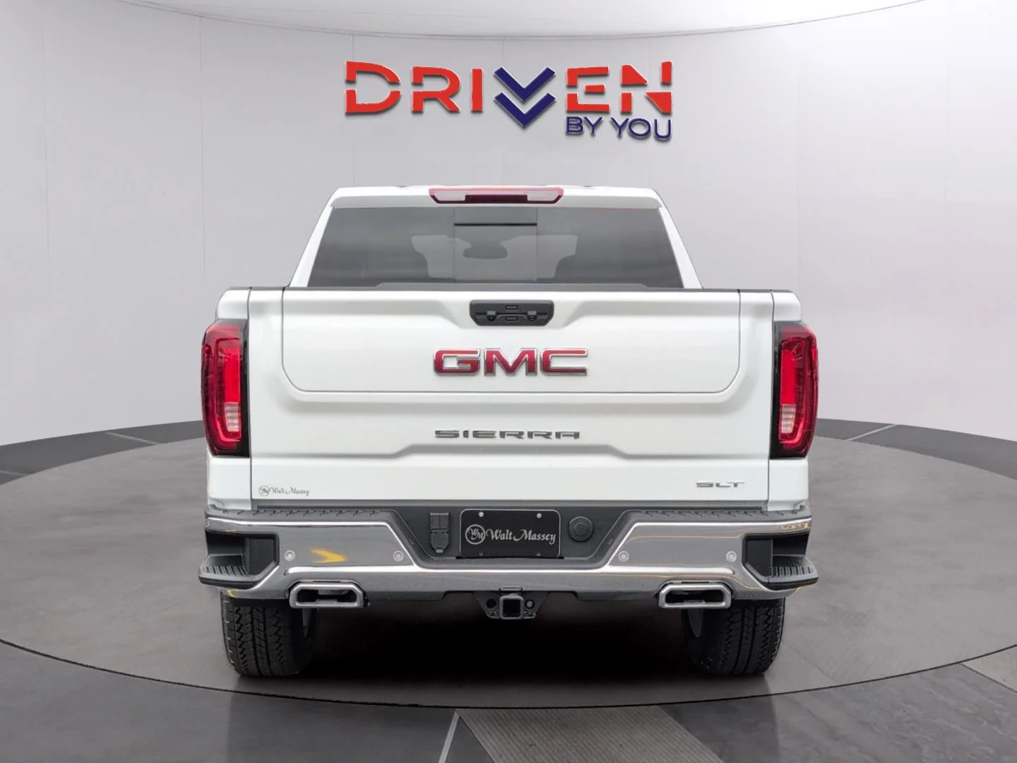 New 2026 Summit White GMC SLT image 4