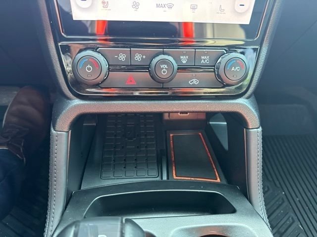 Used 2025 Oxford White Ford Raptor image 18