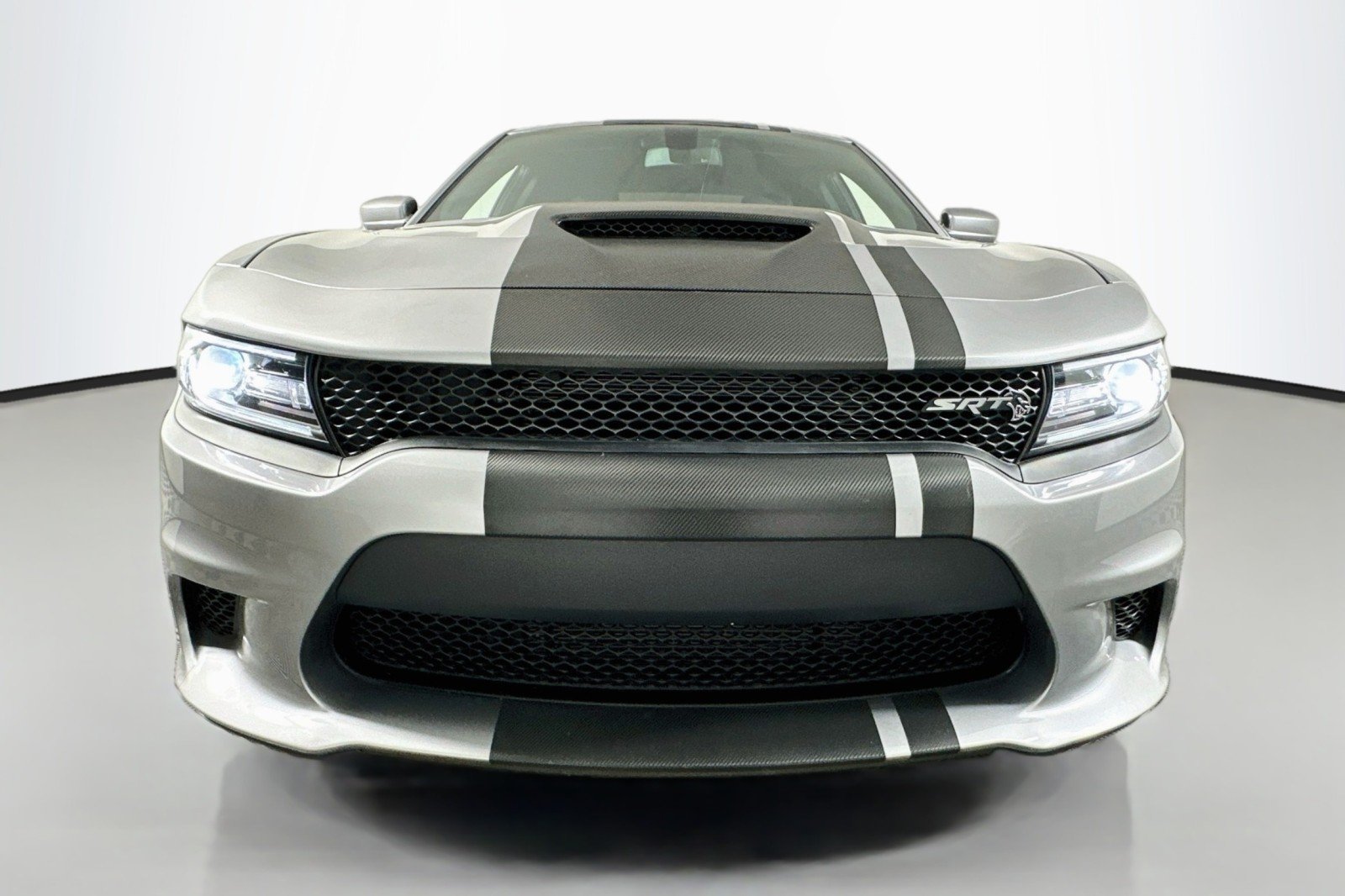 Used 2018 Billet Clearcoat Dodge SRT Hellcat image 2