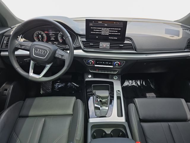 Used 2025 Blue Audi 45 S line Premium image 10