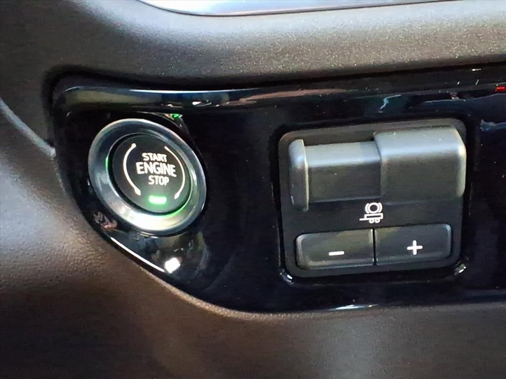 2026 GMC Sierra 1500 SLT - Photo 24