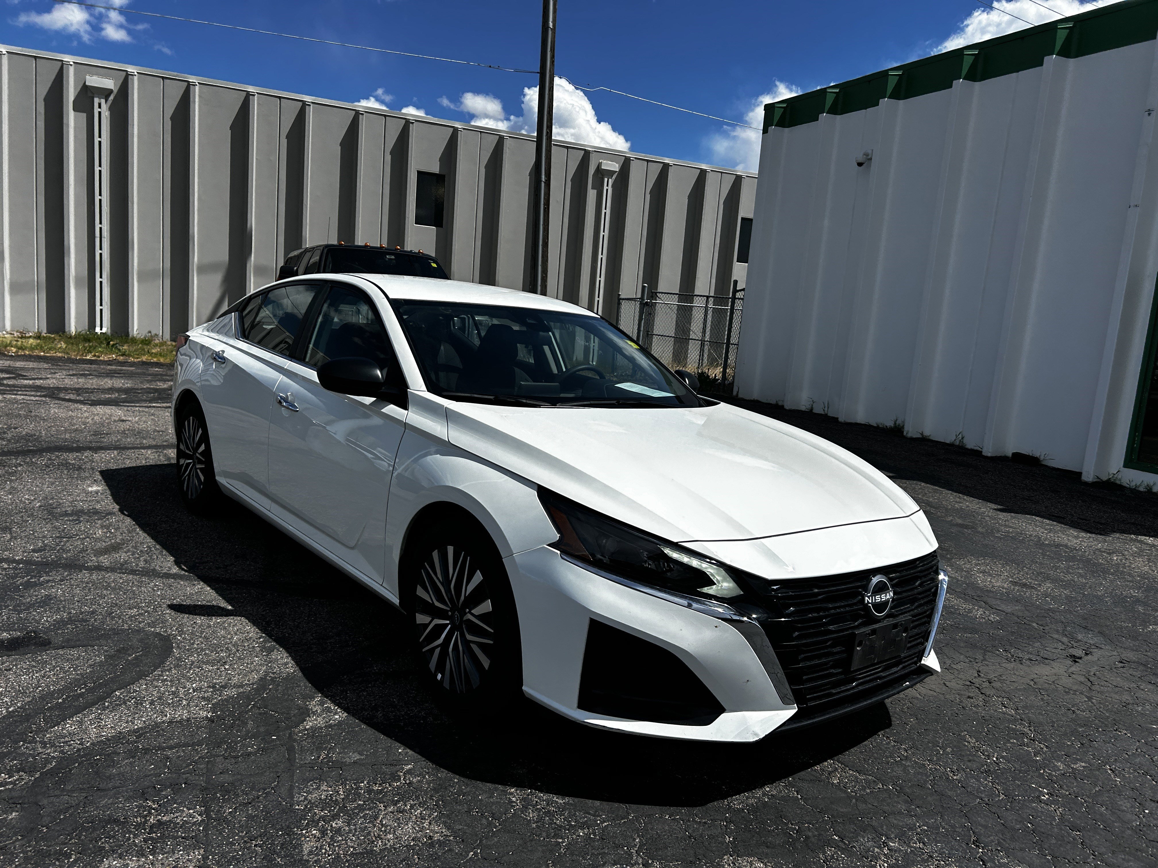 2025 Nissan Altima SV - Photo 7