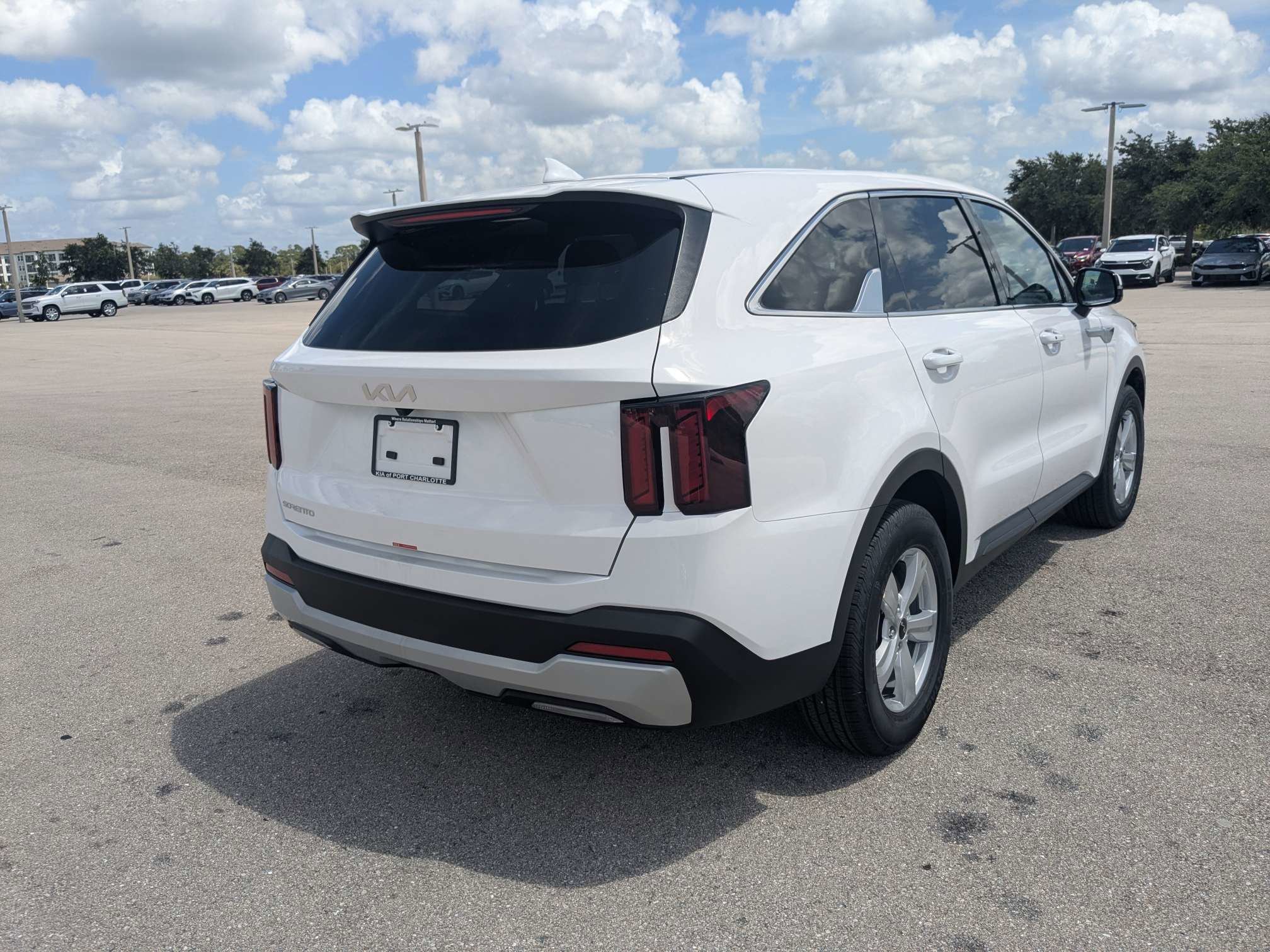 New 2026 Glacial White Kia LX image 5