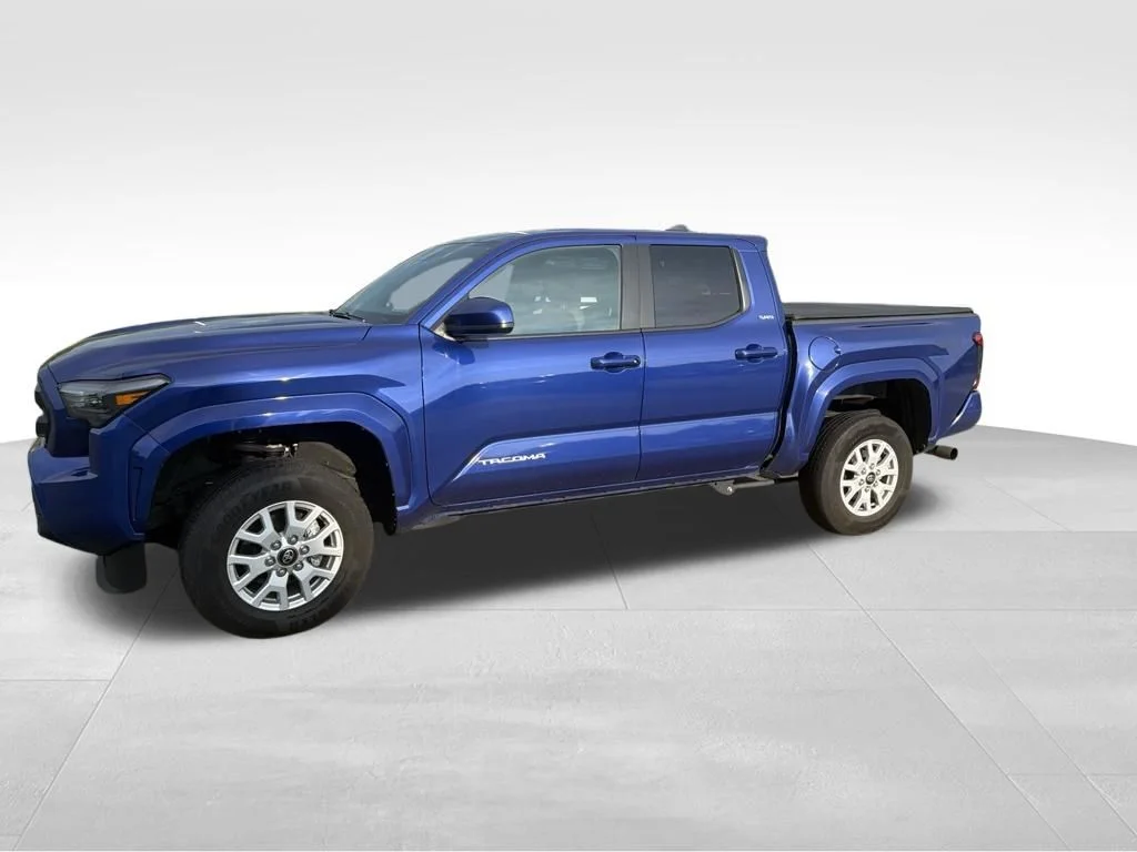 Used 2025 Blue Toyota SR5 image 15