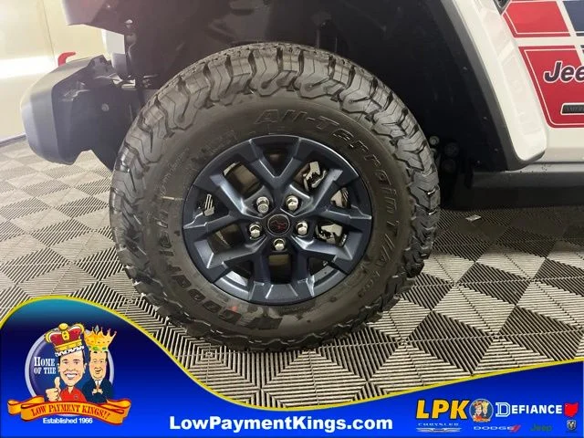 New 2026 Bright White Clearcoat Jeep Willys image 42