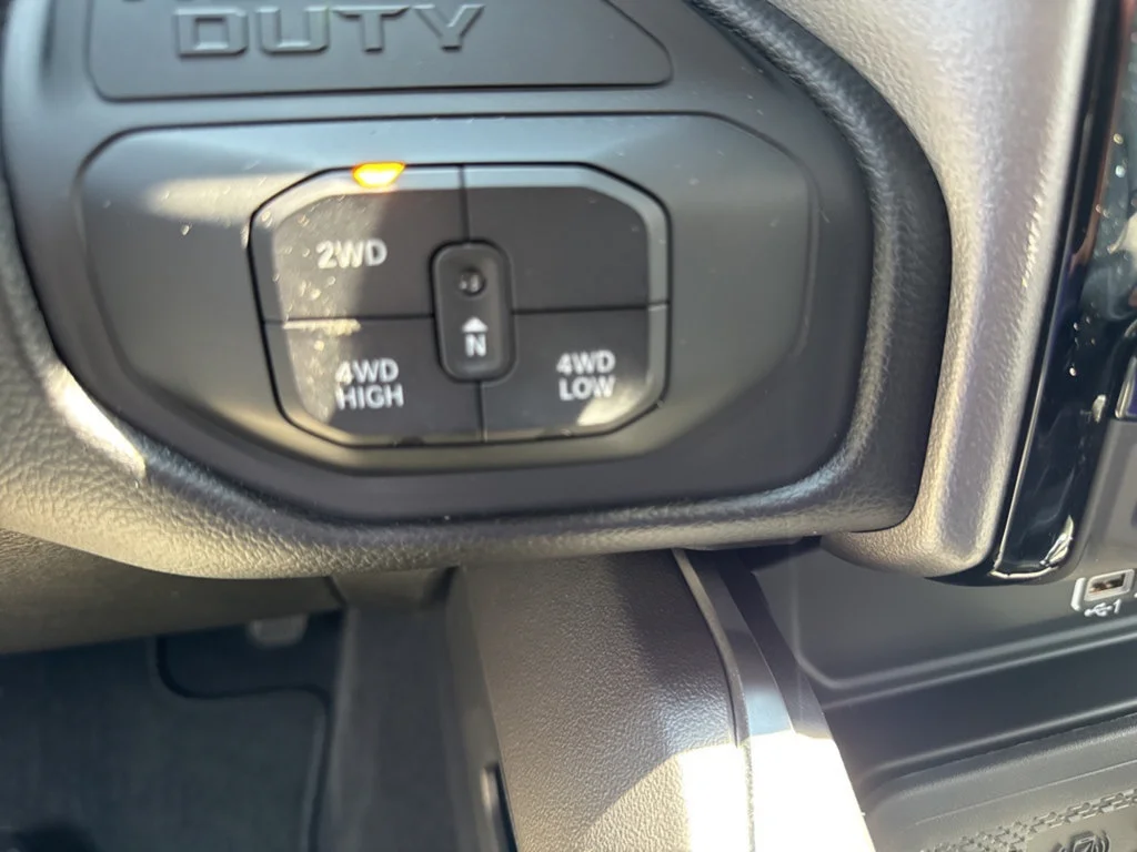 2026 RAM 2500 Laramie - Photo 19