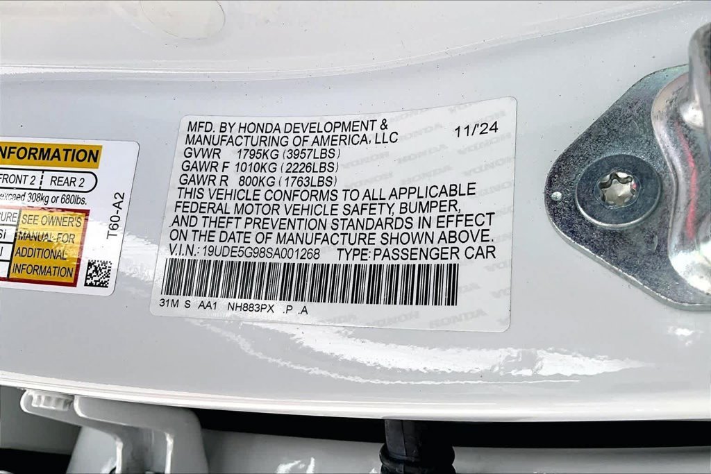 Used 2025 White Acura Type S image 36