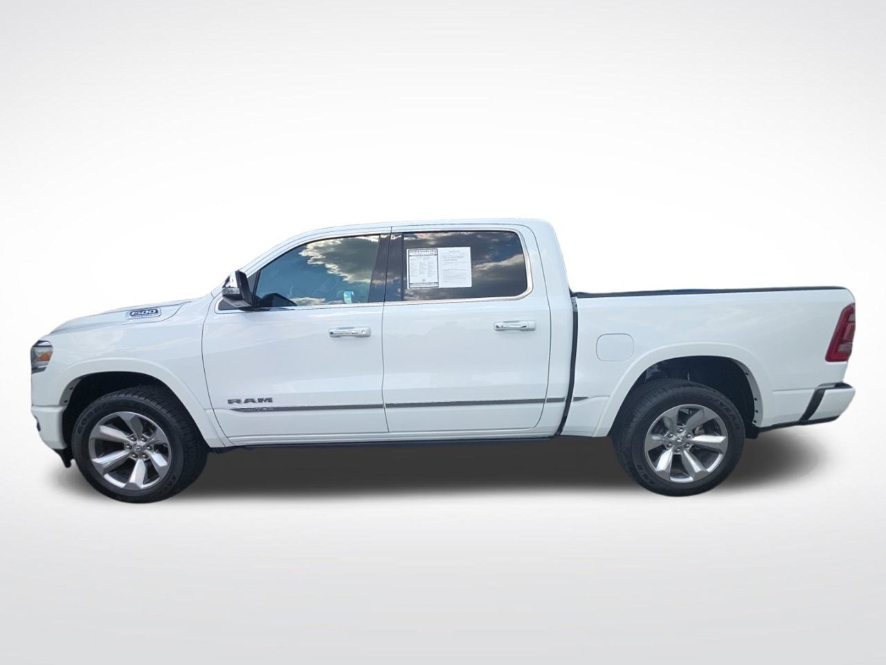 Used 2022 White Ram Limited image 4