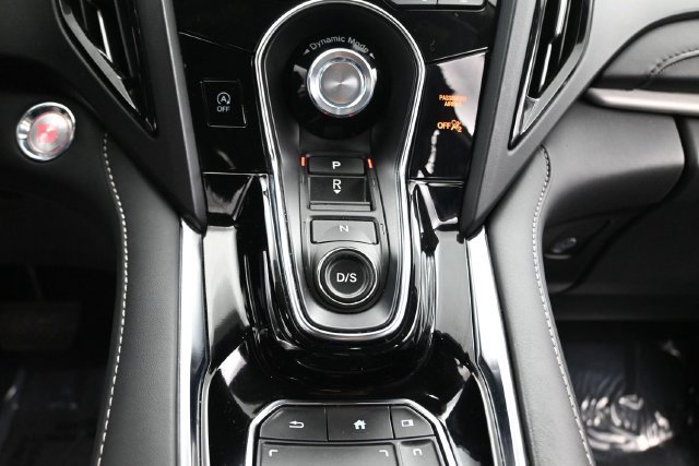 Used 2023  Acura Technology Package image 14