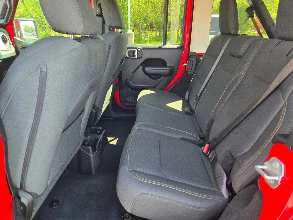 Used 2025 Red Jeep 4-Door Summit 4x4 image 16