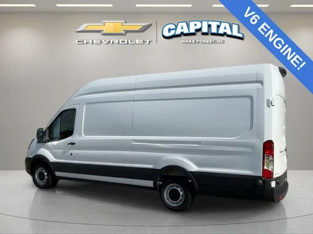 Used 2025 White Ford NA image 3