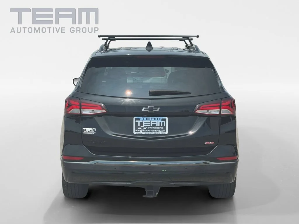 Used 2022 Mosaic Black Metallic Chevrolet RS image 6