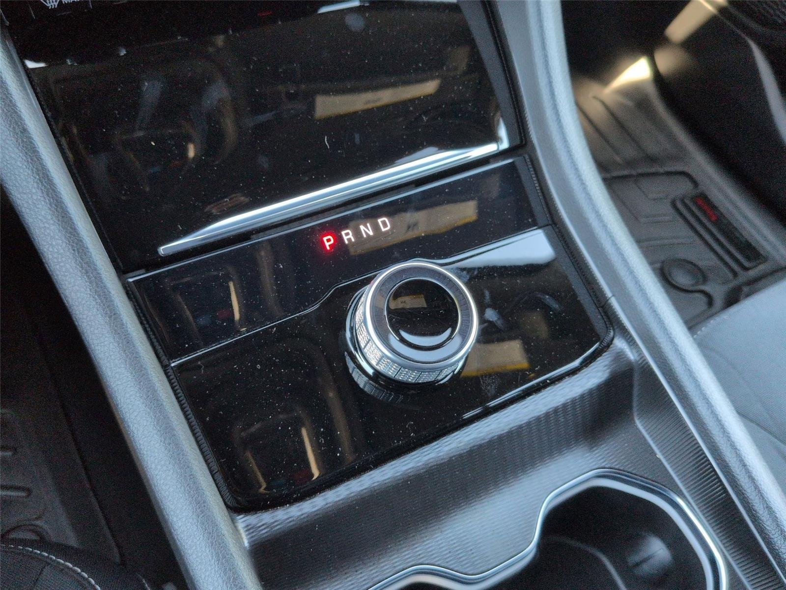 Used 2024 Bright White Clearcoat Jeep Laredo X image 29
