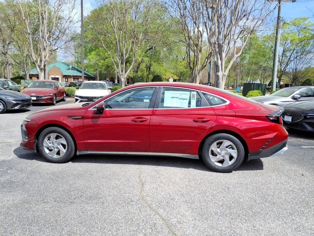 New 2026 Ultimate Red Hyundai SE image 9