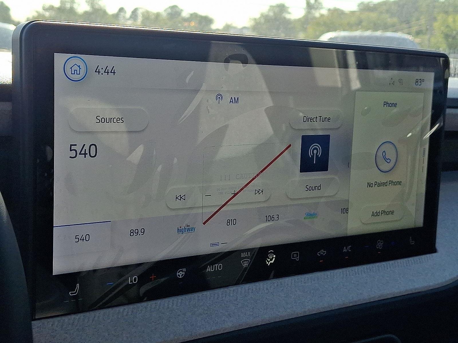 2025 Ford Maverick XLT - Photo 12