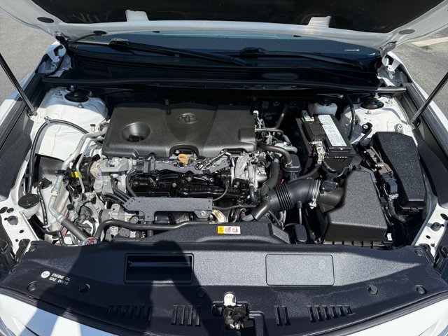 Used 2020 Super White Toyota SE image 20