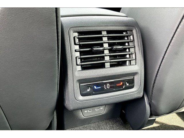 New 2026 Mythos Black Metallic Volkswagen 2.0T image 8