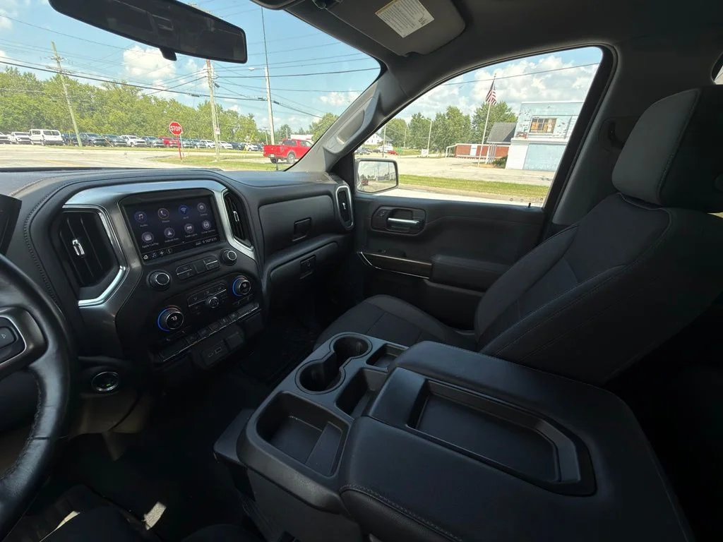 Used 2020 Blue Chevrolet LT image 14