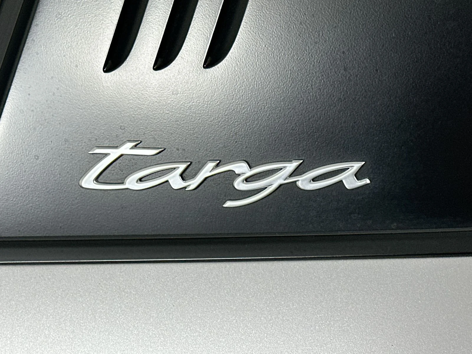 Used 2022  Porsche  image 36