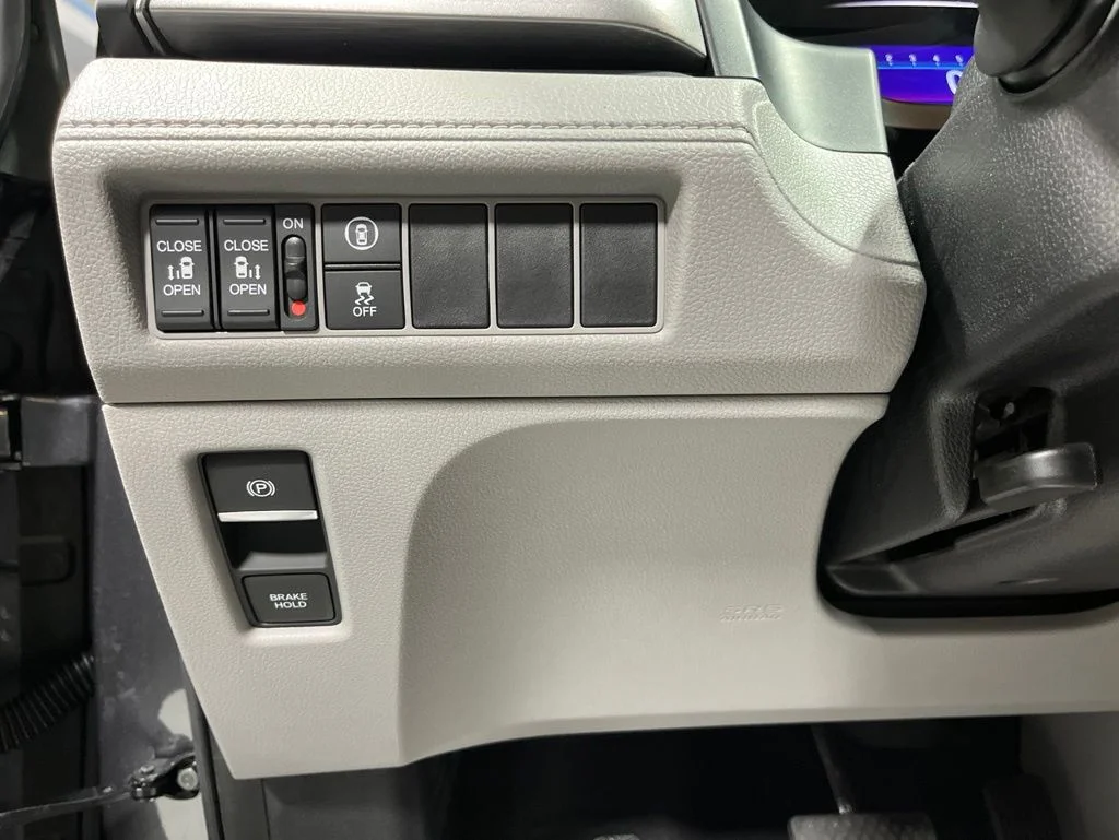 2024 Honda Odyssey EX - Photo 20
