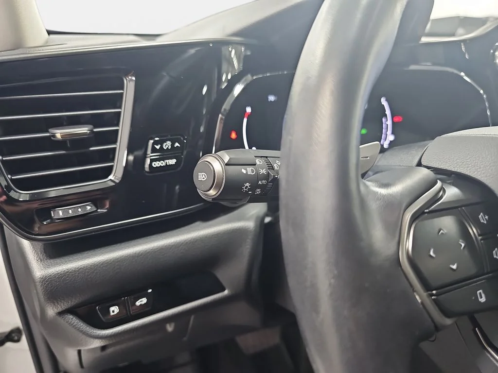 Certified Used 2024 White Lexus 350h Luxury image 25