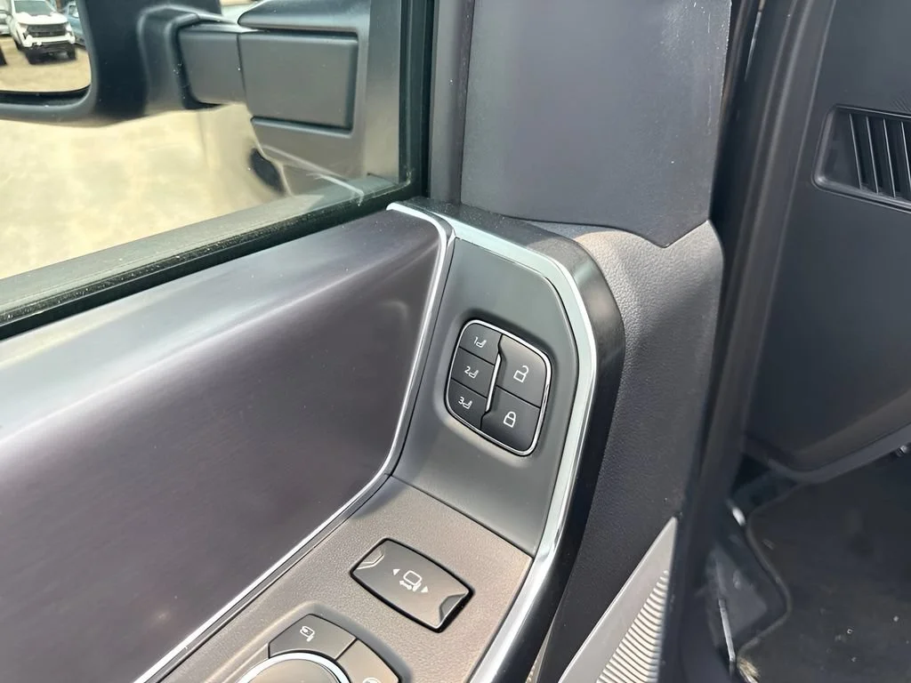 Used 2026 Black Ford XL image 11