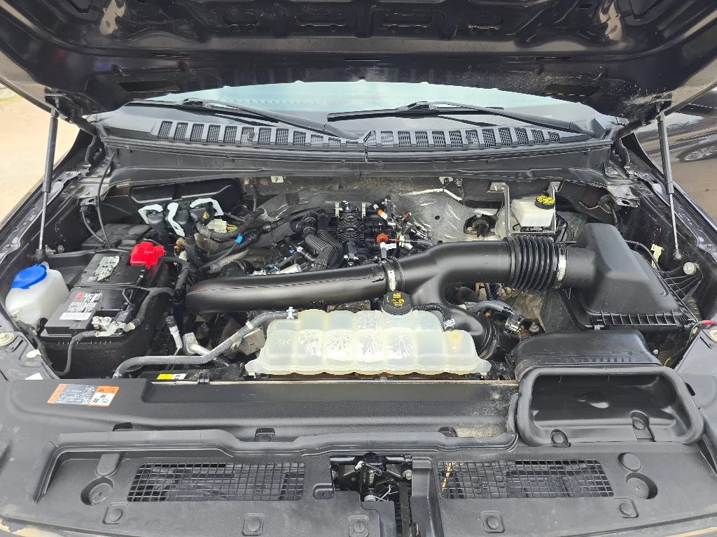 Used 2024  Ford XLT image 40