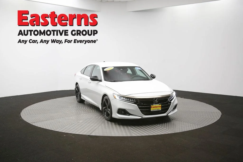 Used 2022 White Honda Sport image 49