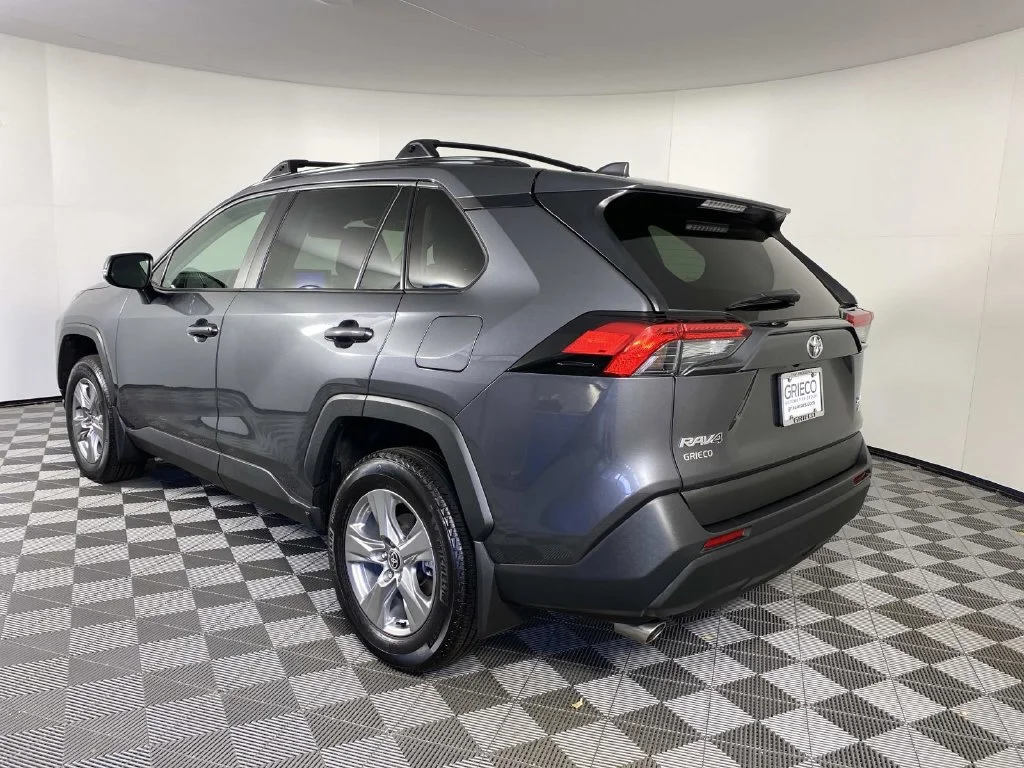 Used 2025 Magnetic Gray Metallic Toyota XLE image 6