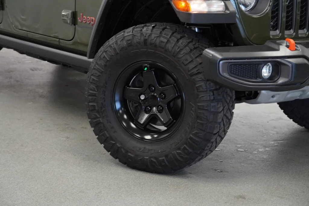 Used 2022 Green Jeep Mojave image 8