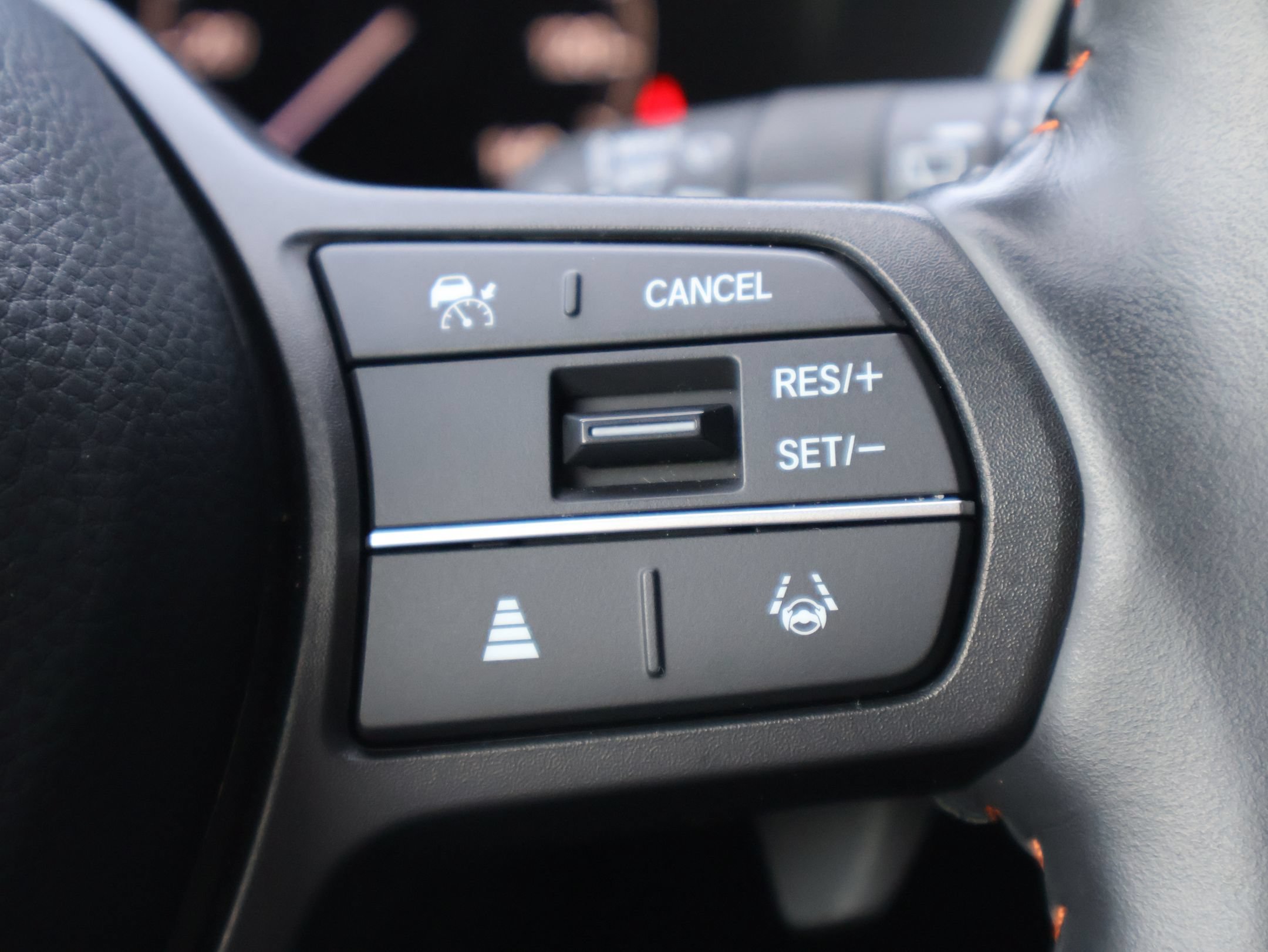 Used 2025 Platinum White Pearl Honda Sport-L image 16