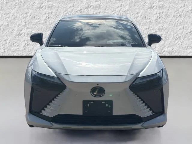 Used 2023 White Pearl Lexus RZ 450e Luxury image 8